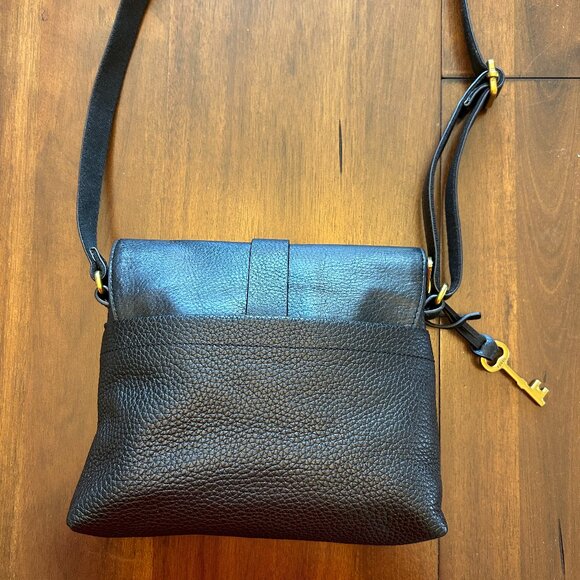 Fossil Kinley Small Black Fold Over Leather Crossbody Bag Black Pebbled Leather - Picture 2 of 16